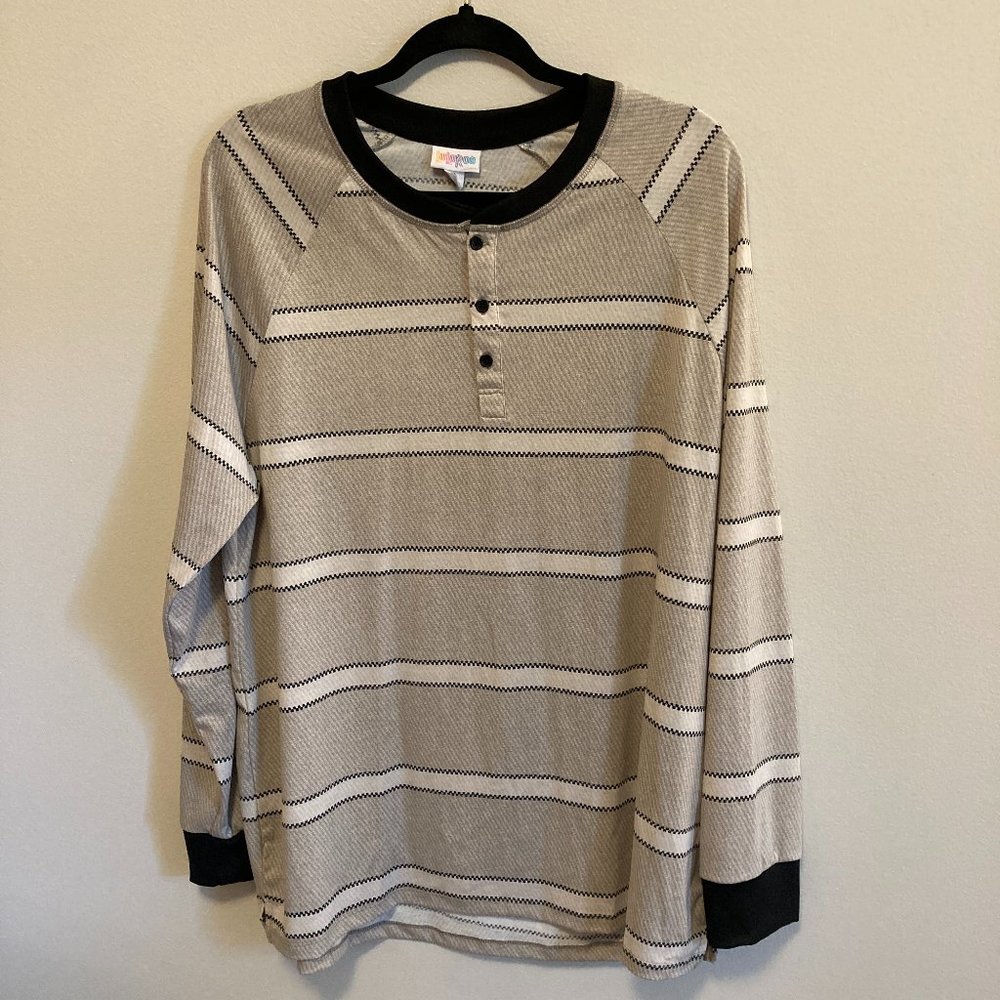 LuLaRoe Mark Henley Shirt Size L 14/16 Uni-Sex Gray Cream Striped Ombre NWT